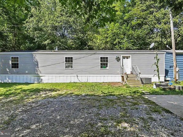 6556 Kreidler Rd, York, PA 17403
