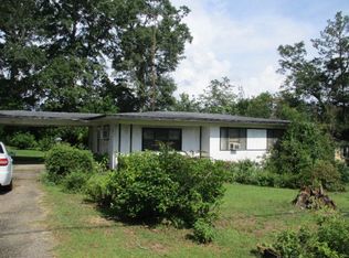 333 N 18th Ave, Laurel, MS 39440