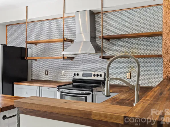 3564 N Davidson St, Charlotte, NC 28205