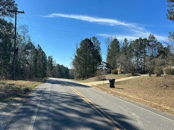 5th image of 3202 County Road 7