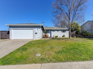 103 Briarcliff Dr, Folsom, CA 95630