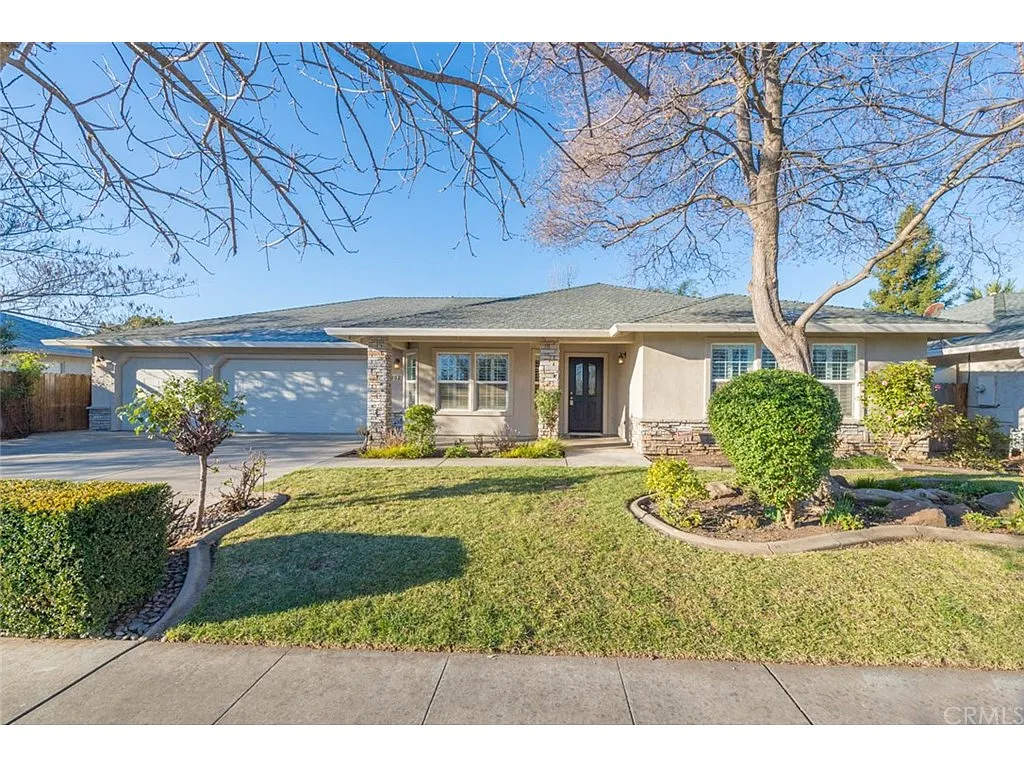 3023 Calistoga Dr photo 1