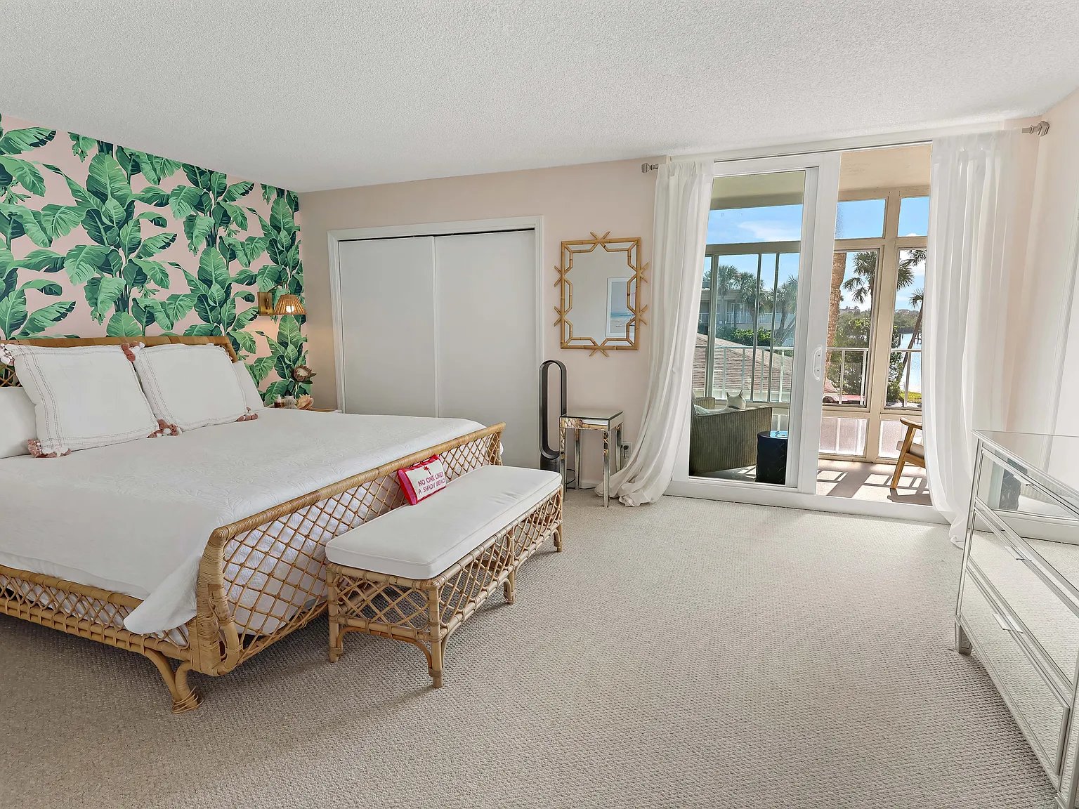 2 bed, 1600 sqft, $2,500 — Photo 3