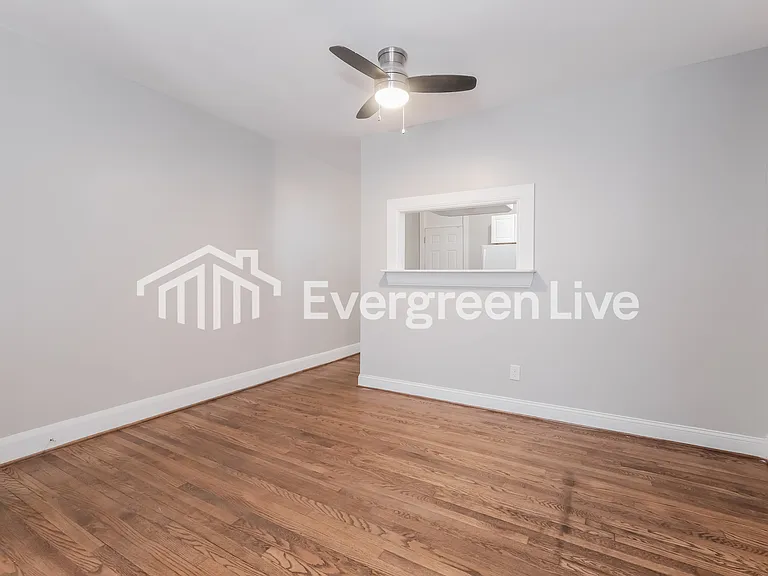 2734 E Biddle St — Photo 5