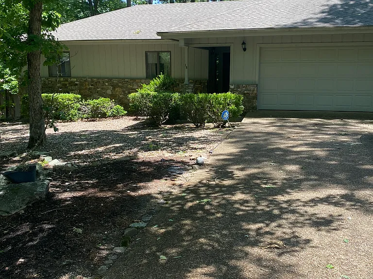 14 Almendra Ln — Photo 2