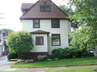 318 Hamilton St, Evanston, IL 60202