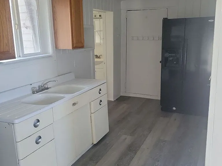 324 Highway 30 — Photo 1