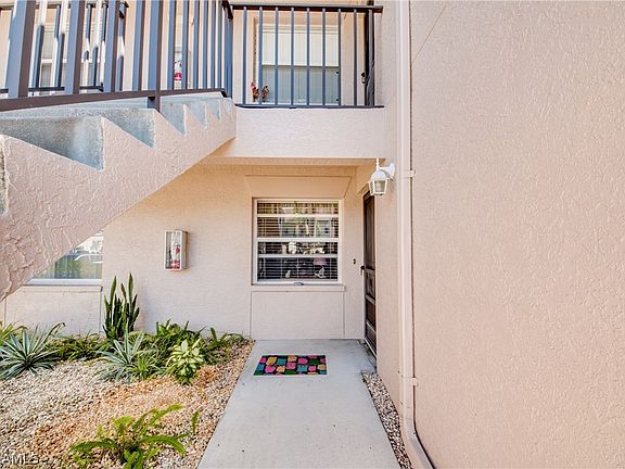 2nd image of 5721 Foxlake Dr APT 4