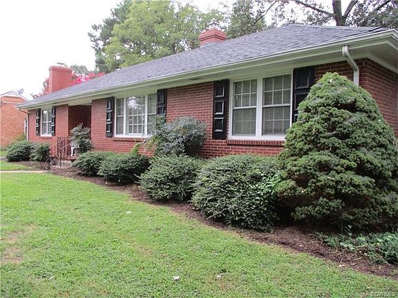 2nd image of 4309 Sunset Dr