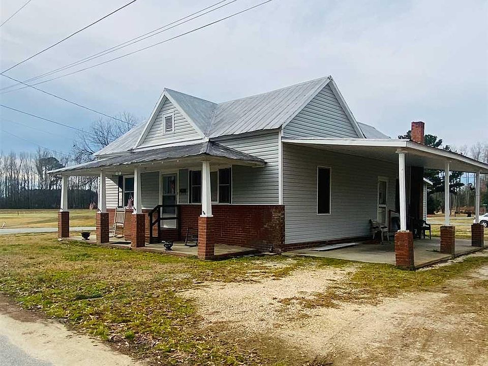 2nd image of 116 Holmes St