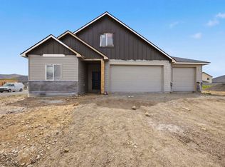 202 Packer St, Prosser, WA 99350