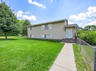 4020 64th St E, Inver Grove Heights, MN 55076