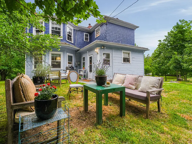 108 Hooker Ave — Photo 46