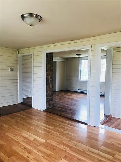 7860 Chancellor Rd — Photo 6