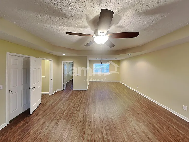 3605 Belvidere Ct — Photo 11