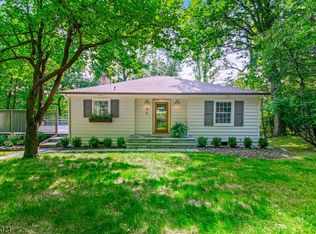 35 Somerset Ave, Bernardsville, NJ 07924