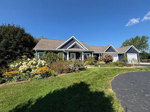 N5942 Cass Court, Green Lake, WI 54941