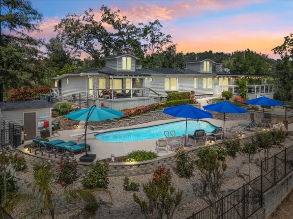 15907 Cindee Ln, Redding, CA 96001