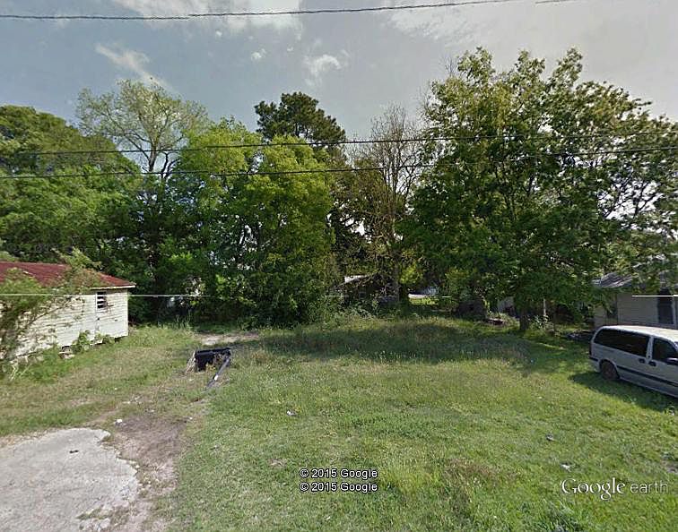 2nd image of 115 Guidry St