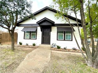 904 E 29th St, Bryan, TX 77803