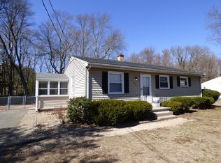 134 Wachusett St, Springfield, MA 01118