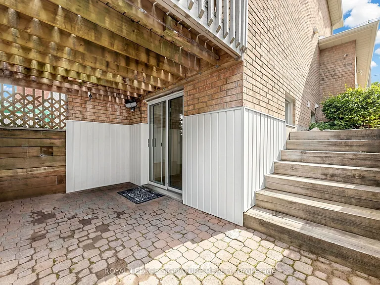156 Centennial Rd #BASEMENT — Photo 2