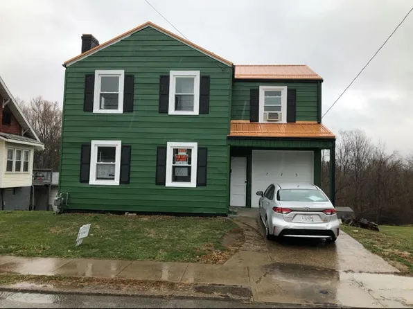 725 E Market St, Cadiz, OH 43907