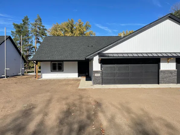 906 S 5th St, Princeton, MN 55371