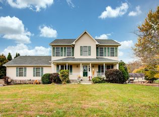 547 Brookfield Ln, Roanoke, VA 24012