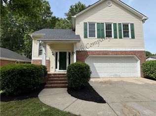 5 Chantilly Rue Ct, Simpsonville, SC 29681