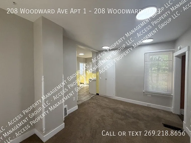 208 Woodward Ave #1 — Photo 8