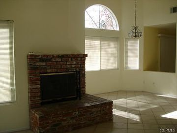 3rd image of 189 N Plymouth Way