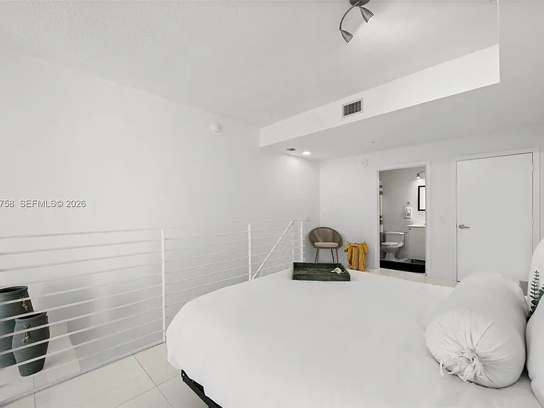60 SW 13th St #2812 — Photo 23