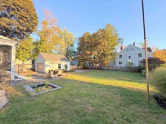 4th image of 887 Chestnut Street