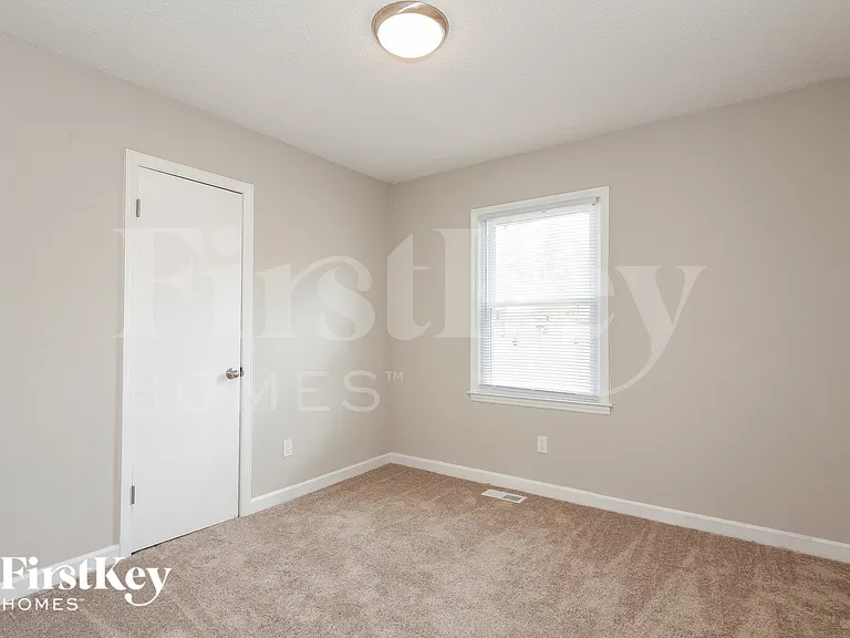 3625 Somerset Dr — Photo 12