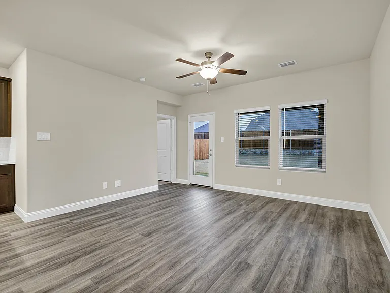 601 Willet Dr — Photo 8