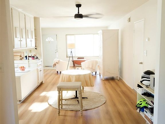 4th image of 551 Shasta Way