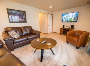 1852 Saint Agnes Dr, Green Bay, WI 54304