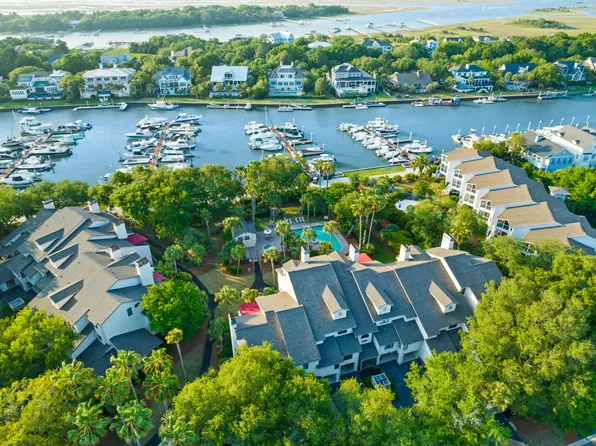 404 Yacht Harbor Ct #404, Isle Of Palms, SC 29451