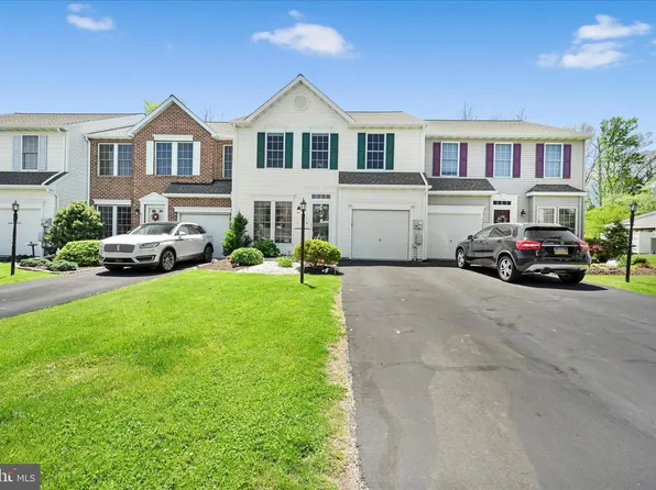4206 Brookside Ct, Orwigsburg, PA 17961