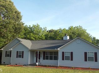 712 Bishop Woods Rd, Bethlehem, GA 30620