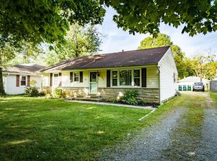 303 S Bittersweet Ln, Muncie, IN