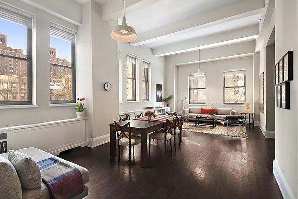 Sold by Stribling | media 6