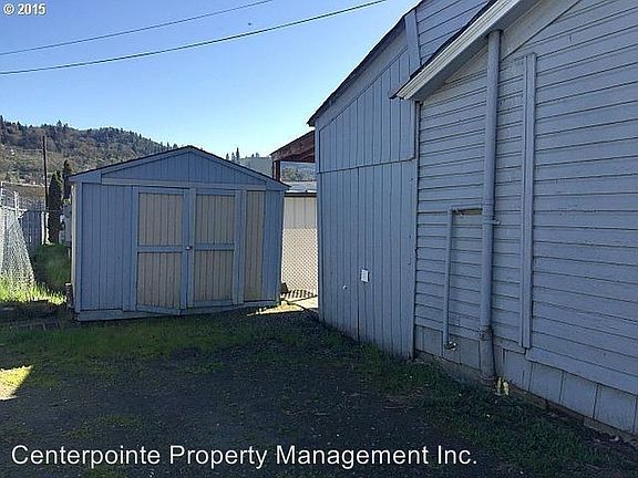 Storage shed