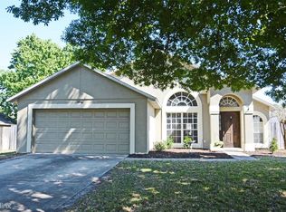 899 Lake Jackson Cir, Apopka, FL 32703