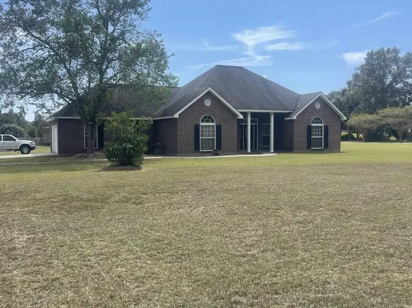 646 Ceasar Rd, Picayune, MS 39466