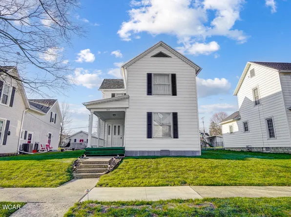 603 W Mechanic St, Wapakoneta, OH 45895
