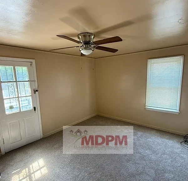 16566 Strathmoor St — Photo 10