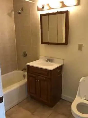 3 bed, $3,300 — Photo 3