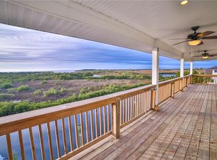 14922 Edgewater Cir, Hudson, FL 34667